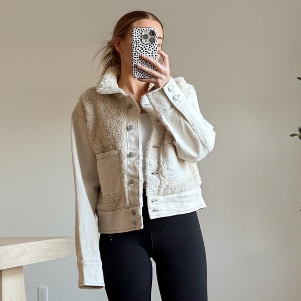 Faux fur jacket side seam pockets collared button front